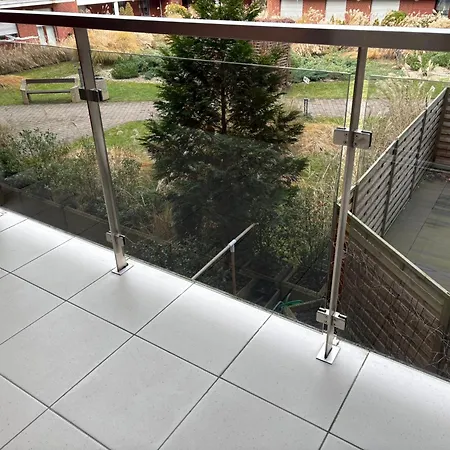 Family Friendly Flat Steps From The Zoo * Vratislav