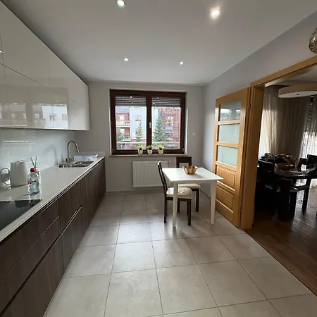 Family Friendly Flat Steps From The Zoo Διαμέρισμα *